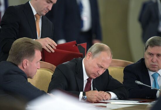 Russian President Vladimir Putin attends EAEU summit