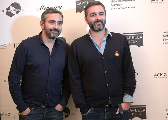 C'est la vie! film premiere