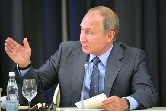 President Putin meets with German business leaders