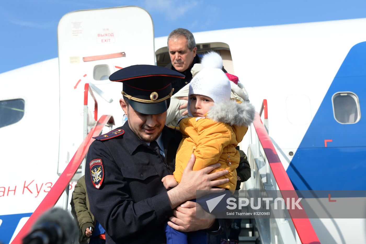 Children rescued in Iraq are welcomed in Grozny