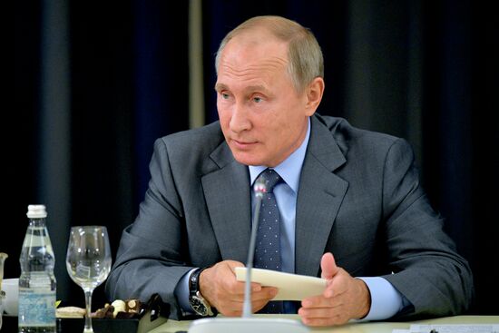 President Putin meets with German business leaders