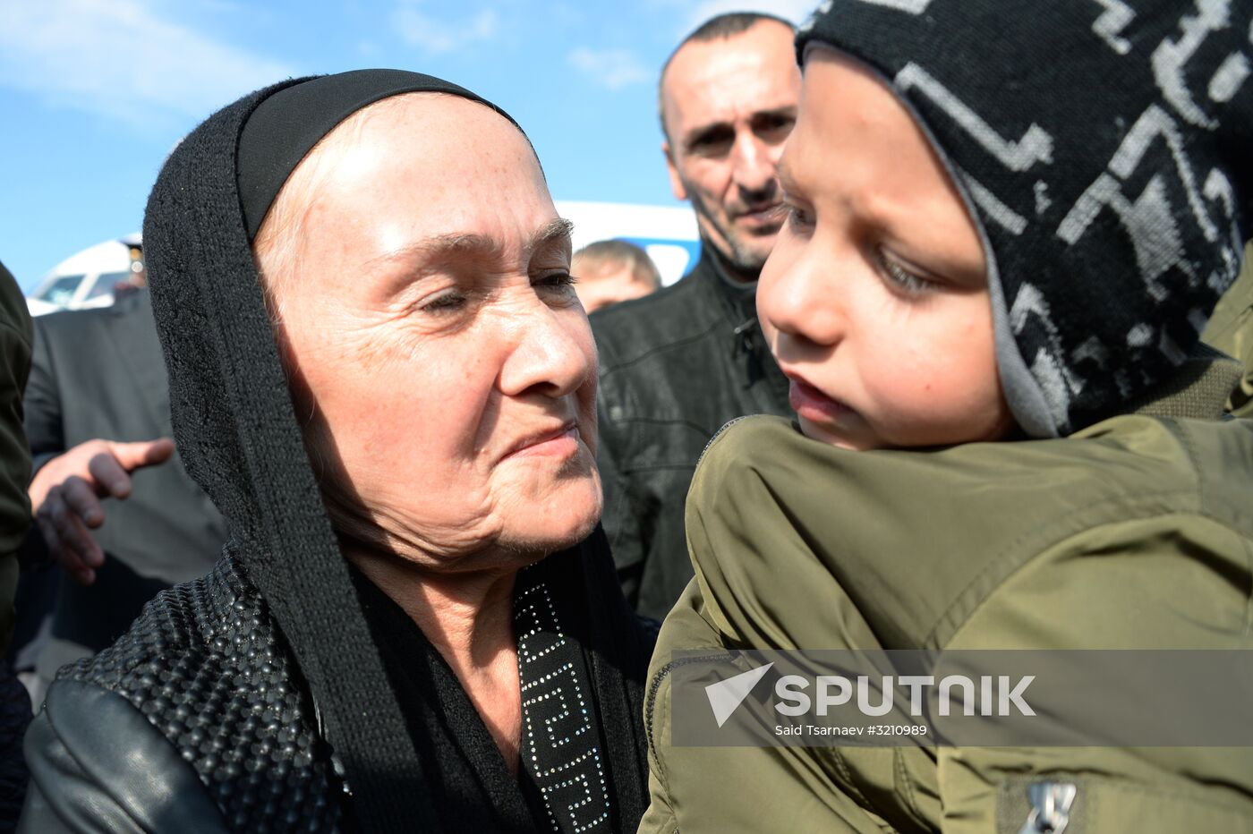 Children rescued in Iraq are welcomed in Grozny