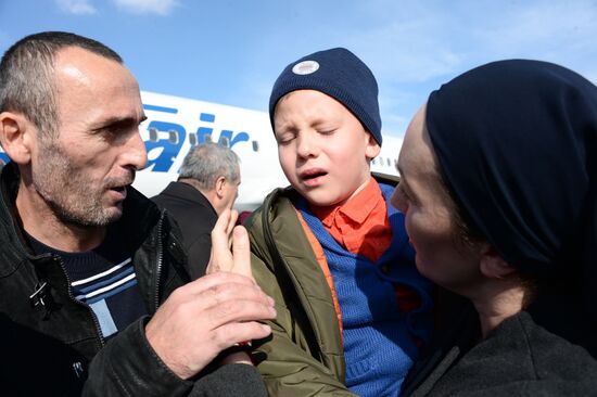 Children rescued in Iraq are welcomed in Grozny