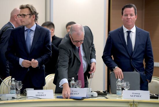 President Putin meets with German business leaders