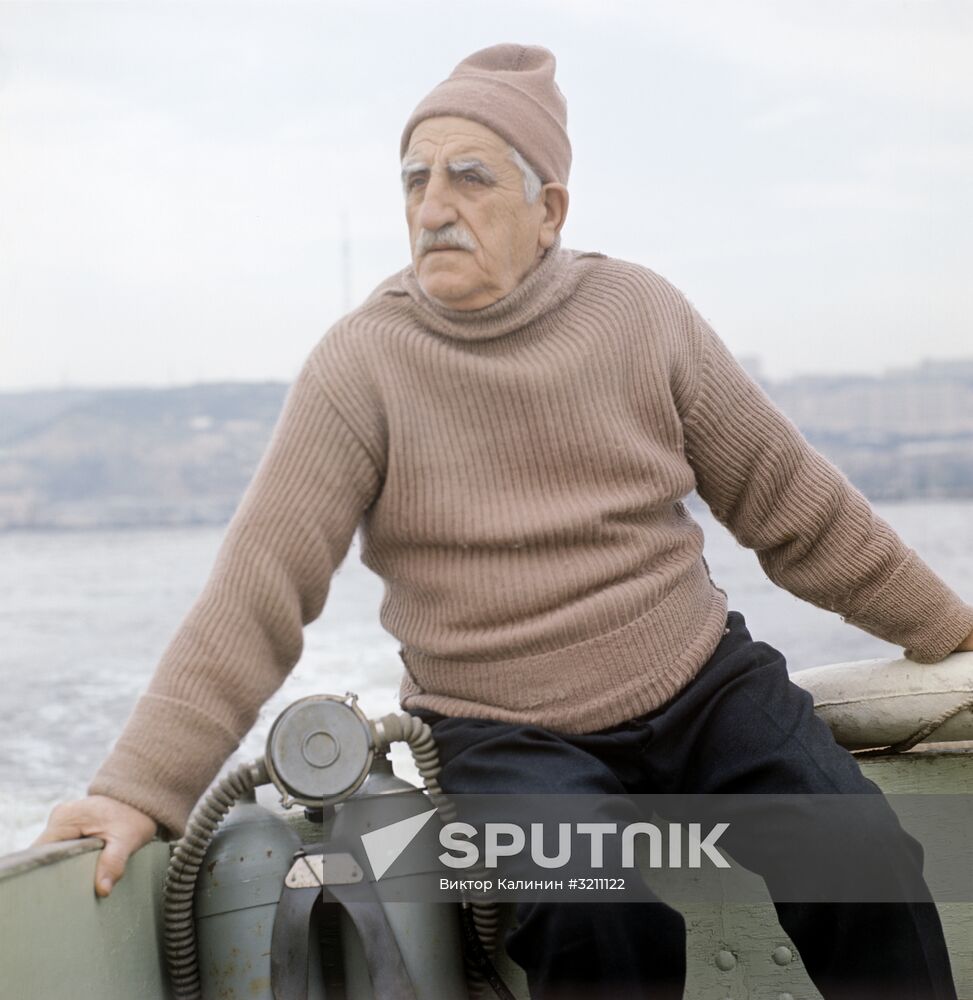 Rescuer veteran Mir Gasanov