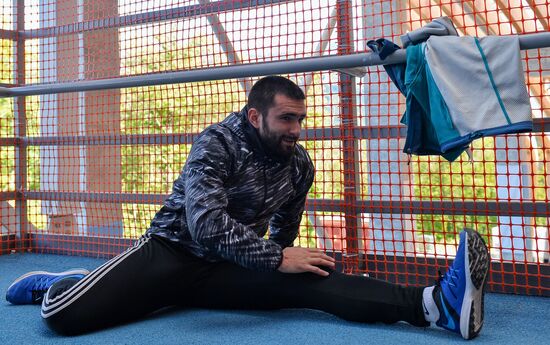 Bobsleigh. Russian team's muster drill
