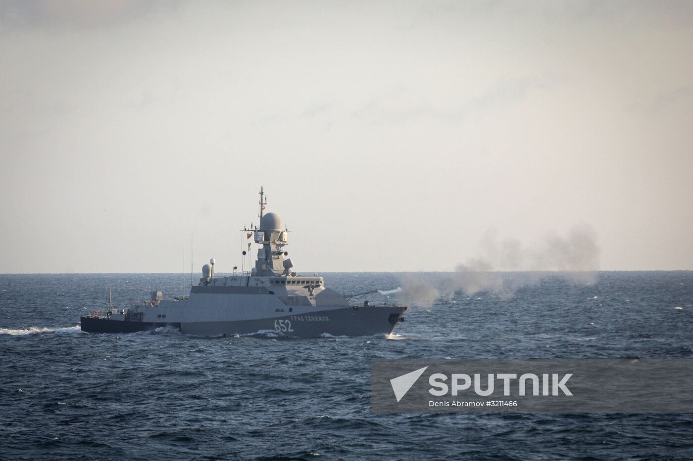 Manuevers of Russian Navy's Caspian Flotilla
