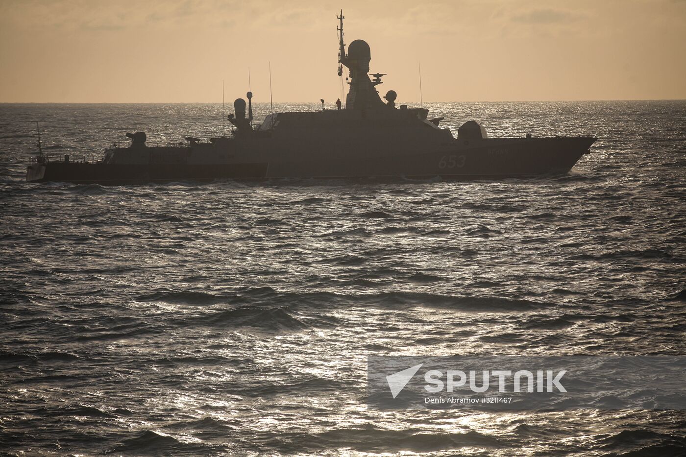Manuevers of Russian Navy's Caspian Flotilla