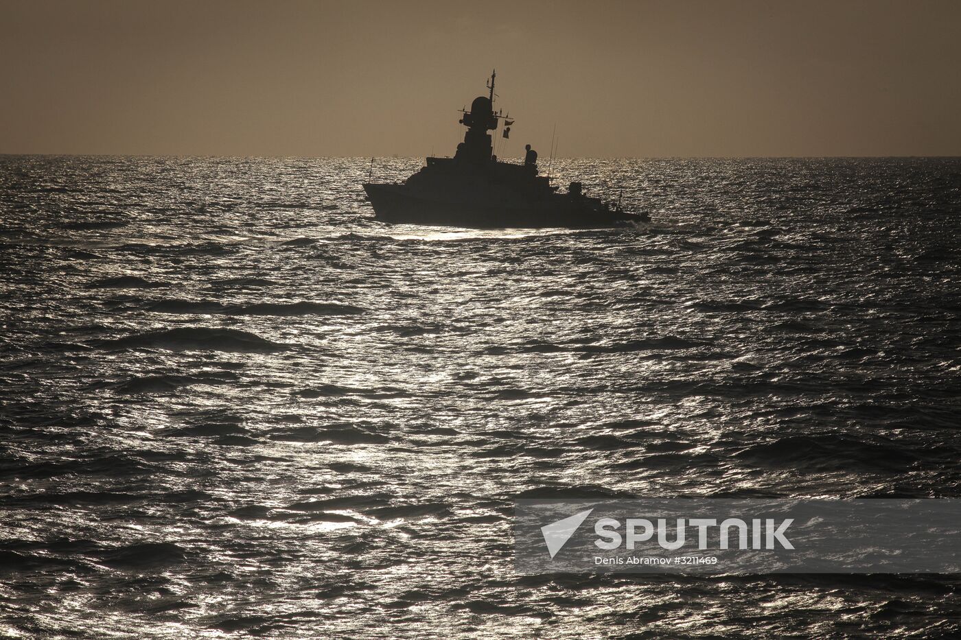 Manuevers of Russian Navy's Caspian Flotilla