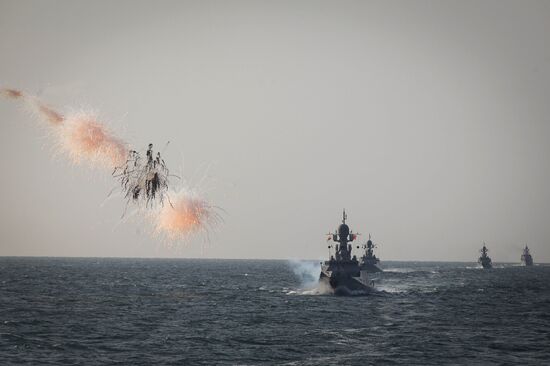 Manuevers of Russian Navy's Caspian Flotilla