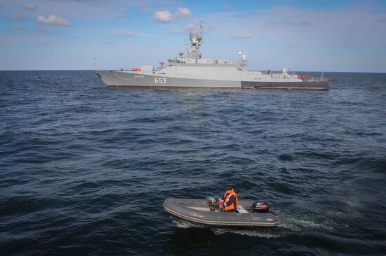 Manuevers of Russian Navy's Caspian Flotilla