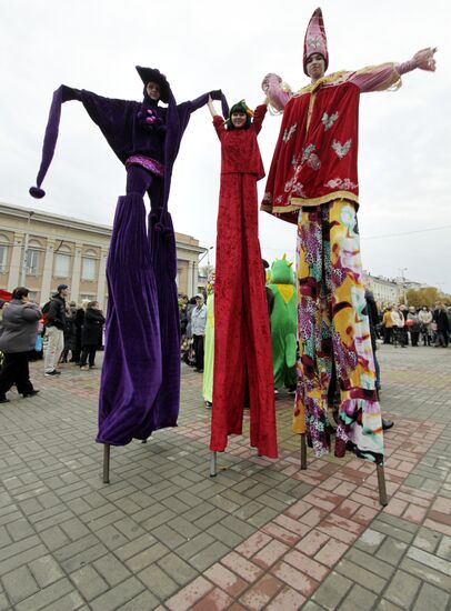 Pokrovsky Razgulyai festival and agricultural fair in Donetsk Region
