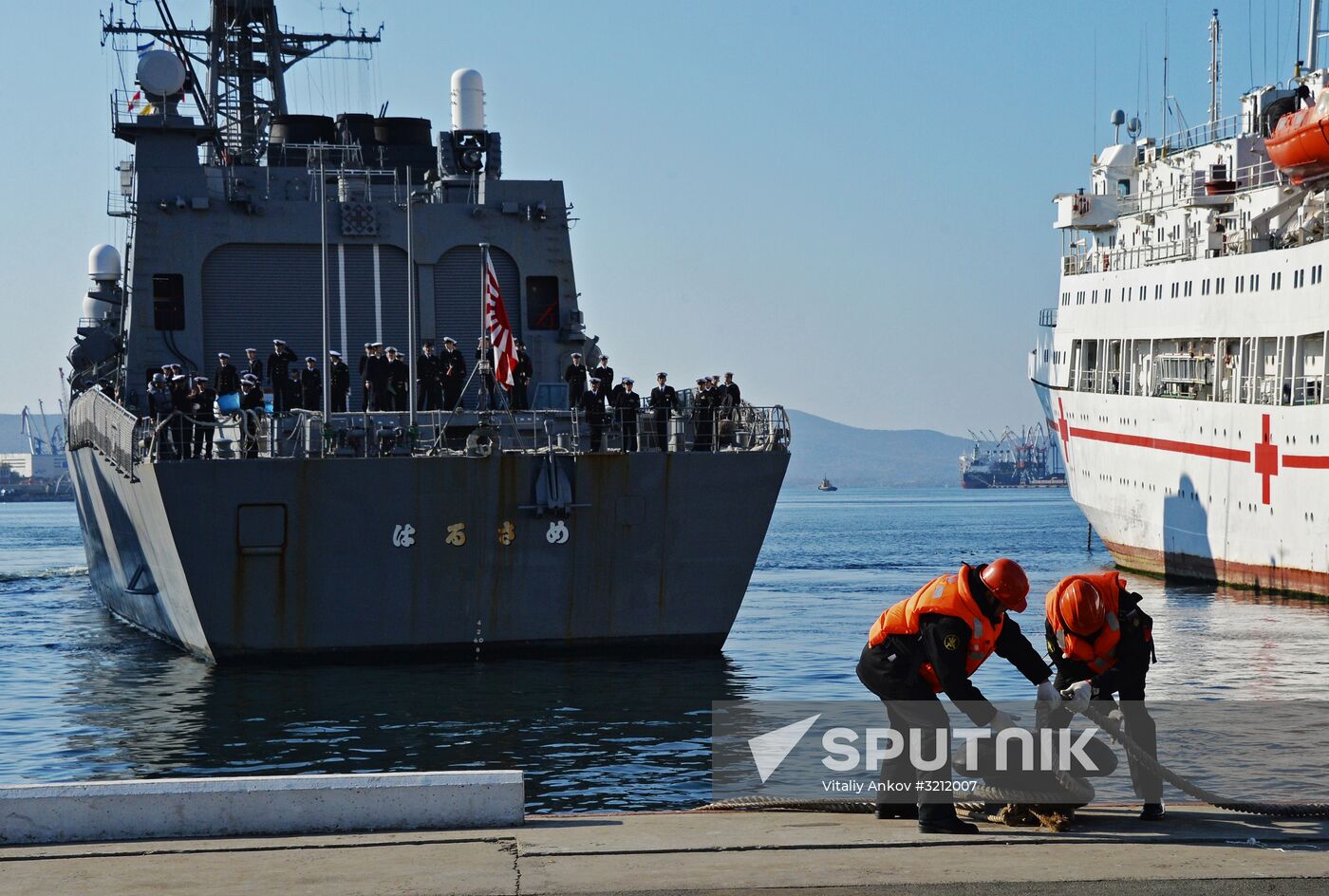 Japan Self-Defense Force ships arrive in Vladivostok