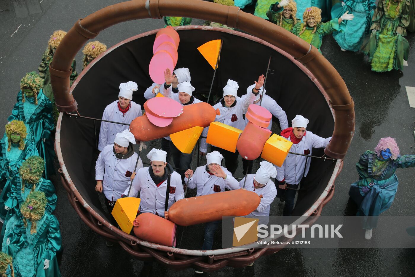 Carnival procession as part of 19th World Festival of Youth and Students