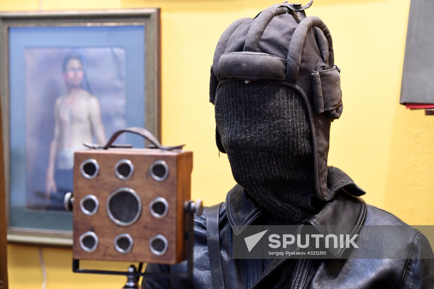 43rd Russian Antique Salon