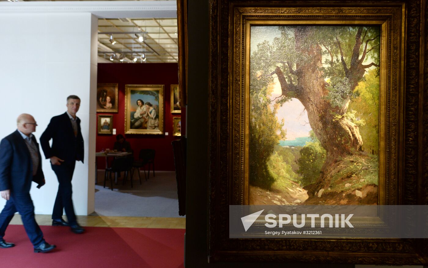 43rd Russian Antique Salon