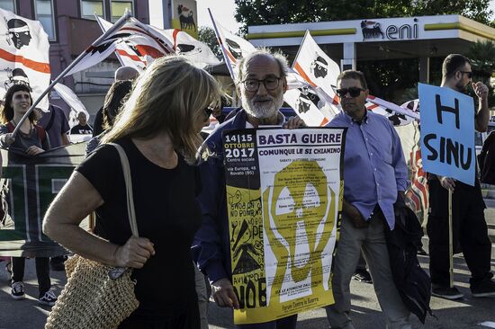Protest against NATO in Italy