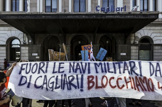 Protest against NATO in Italy