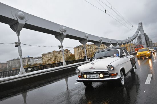 Display of vintage Volga cars