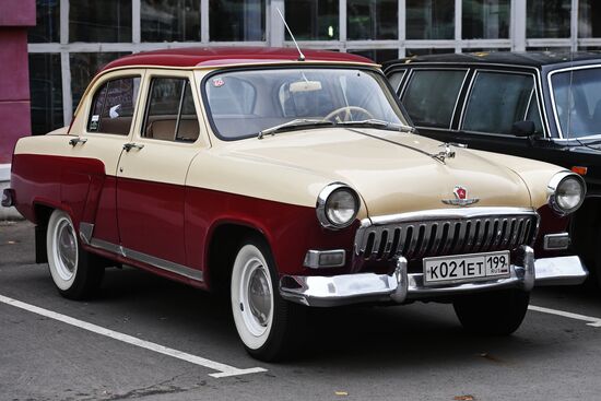 Display of vintage Volga cars