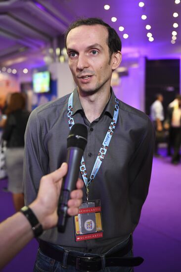 MIPCOM entertainment content market