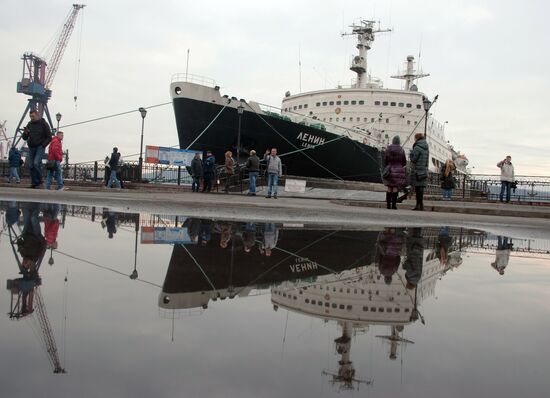 Historic icebreaker museum "Lenin" in Murmansk