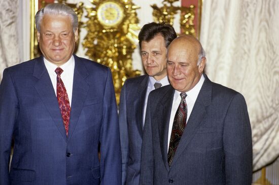 South African President Frederik Willem de Klerk visits Russia