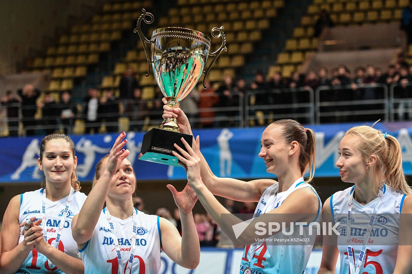 Volleyball. Russian Women's Super League. Dynamo Moscow vs. Dynamo Kazan