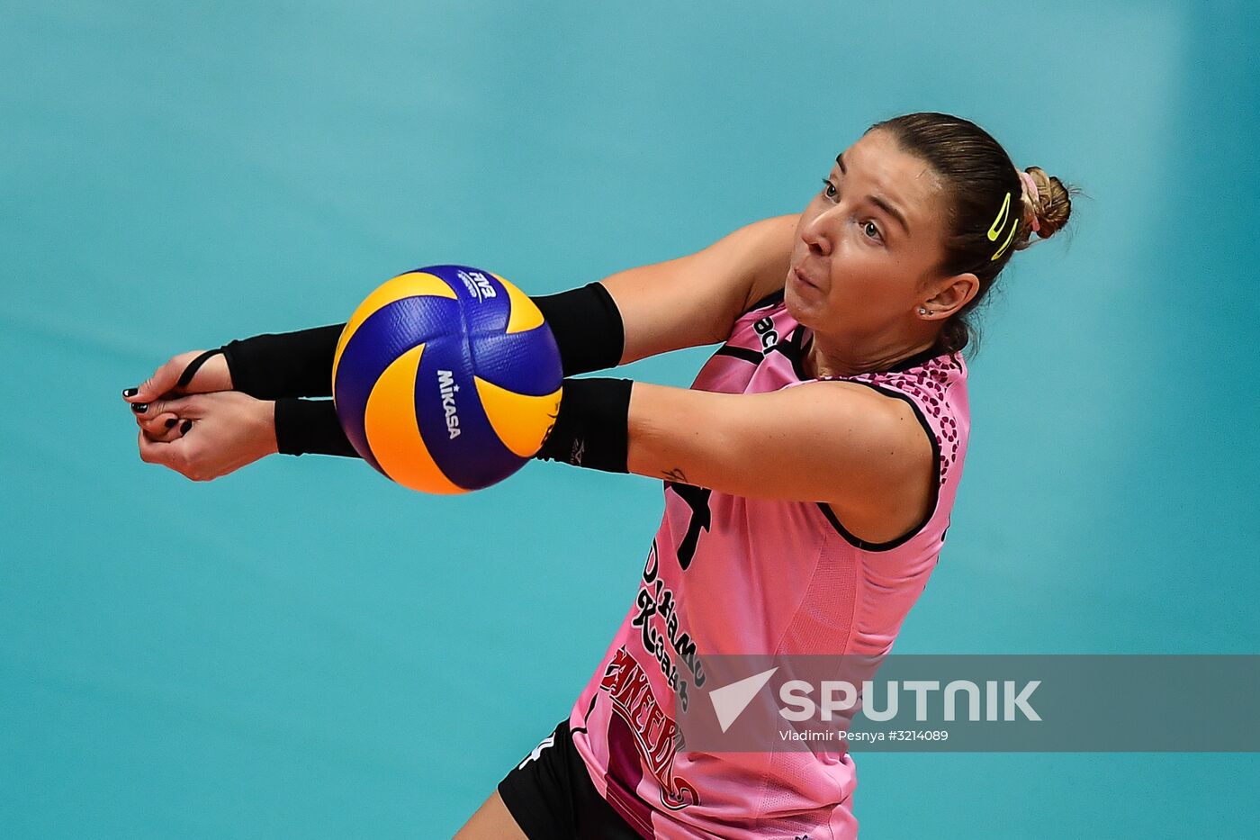 Volleyball. Russian Women's Super League. Dynamo Moscow vs. Dynamo Kazan