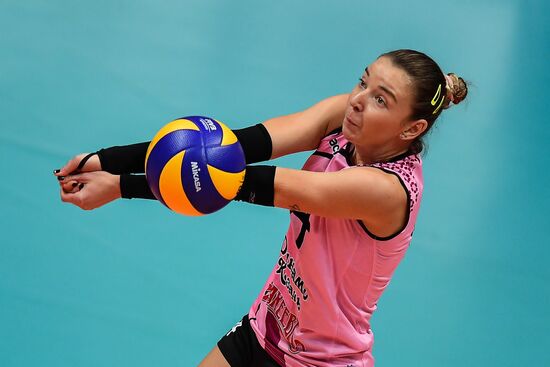 Volleyball. Russian Women's Super League. Dynamo Moscow vs. Dynamo Kazan