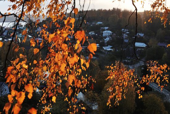 Golden autumn in Plyos