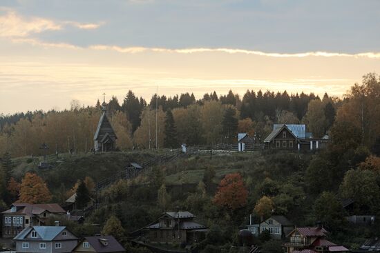 Golden autumn in Plyos, Russia