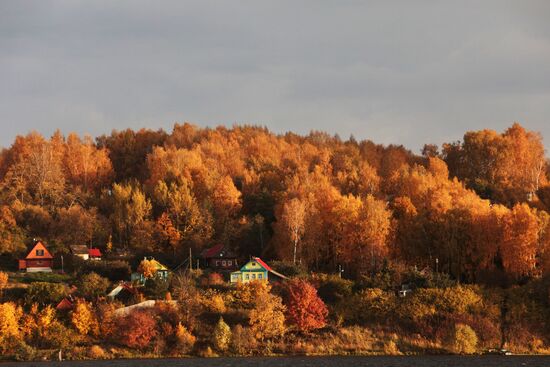 Golden autumn in Plyos, Russia