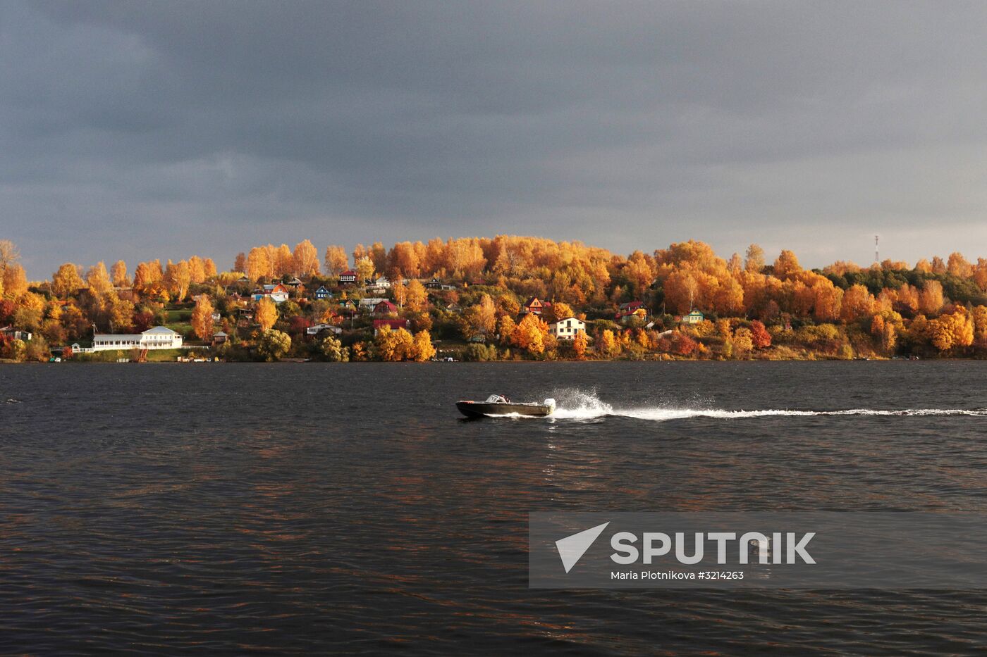 Golden autumn in Plyos, Russia