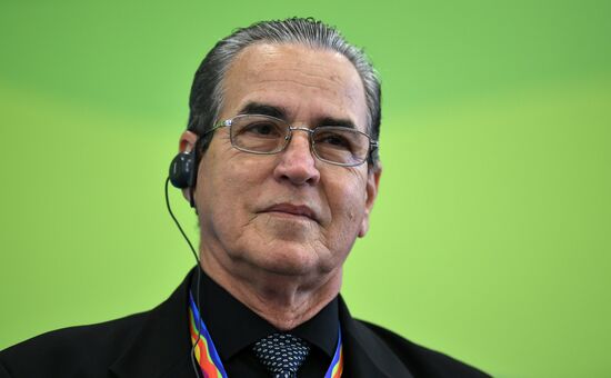 19th World Festival of Youth and Students. Discussion program