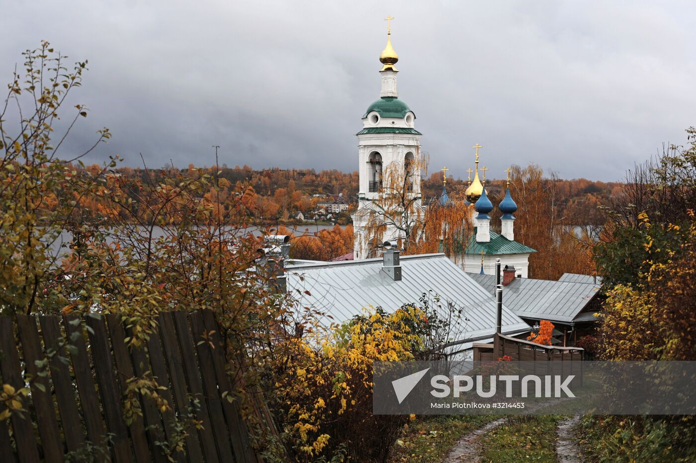 Golden autumn in Plyos, Russia
