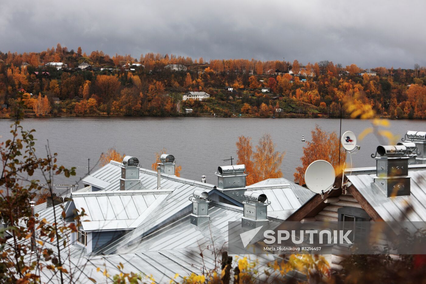 Golden autumn in Plyos, Russia