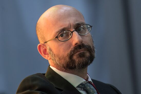 19th World Festival of Youth and Students. Discussion program