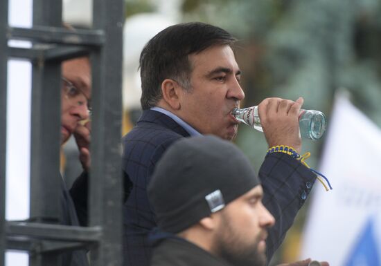 Protesters demand reforms in Kiev