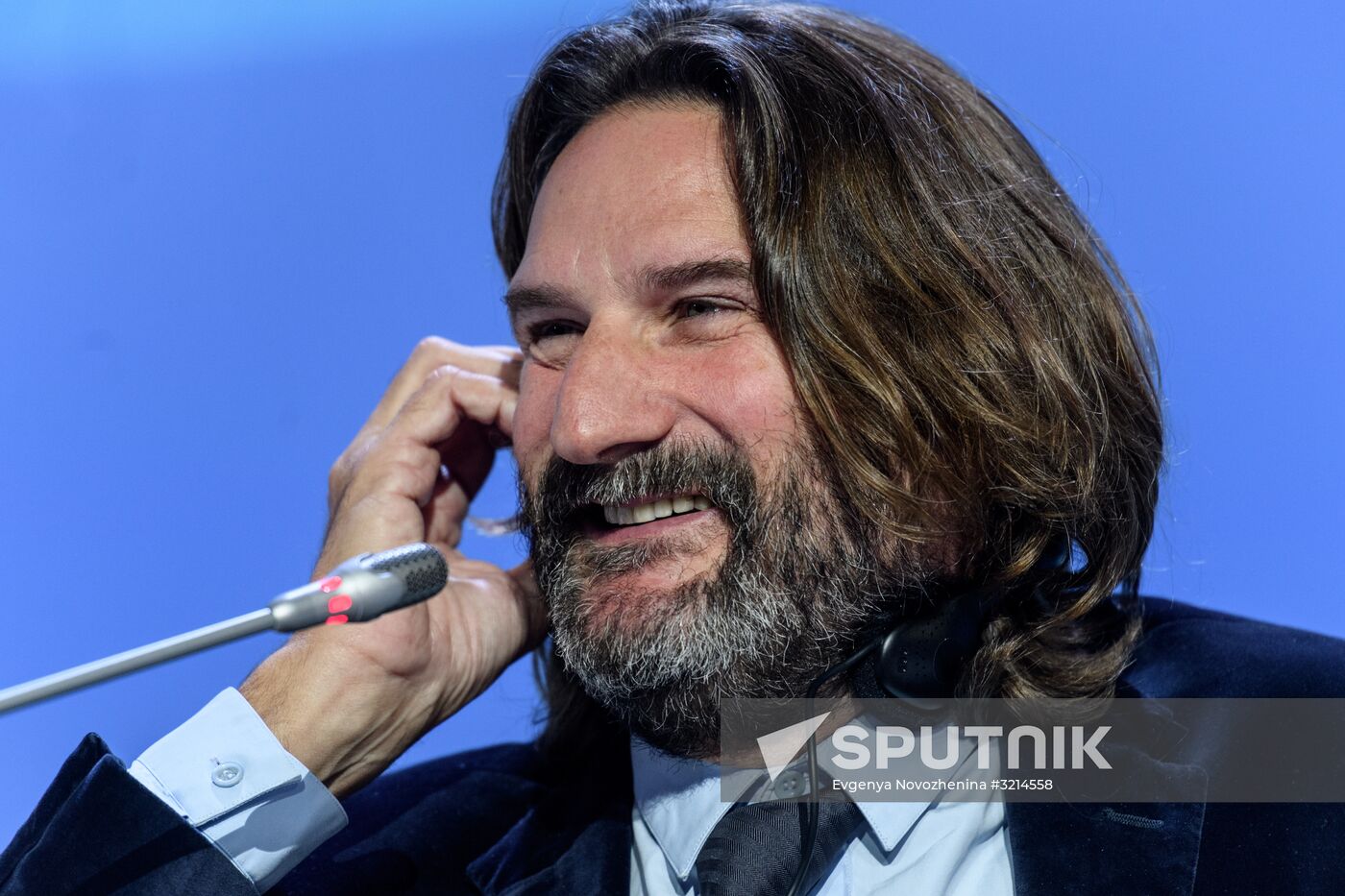 19th World Festival of Youth and Students. Discussion program