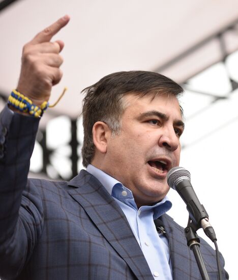 Protesters demand reforms in Kiev