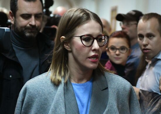 Court hears investigators' motion on extending arrest of film director Kirill Serebrennikov