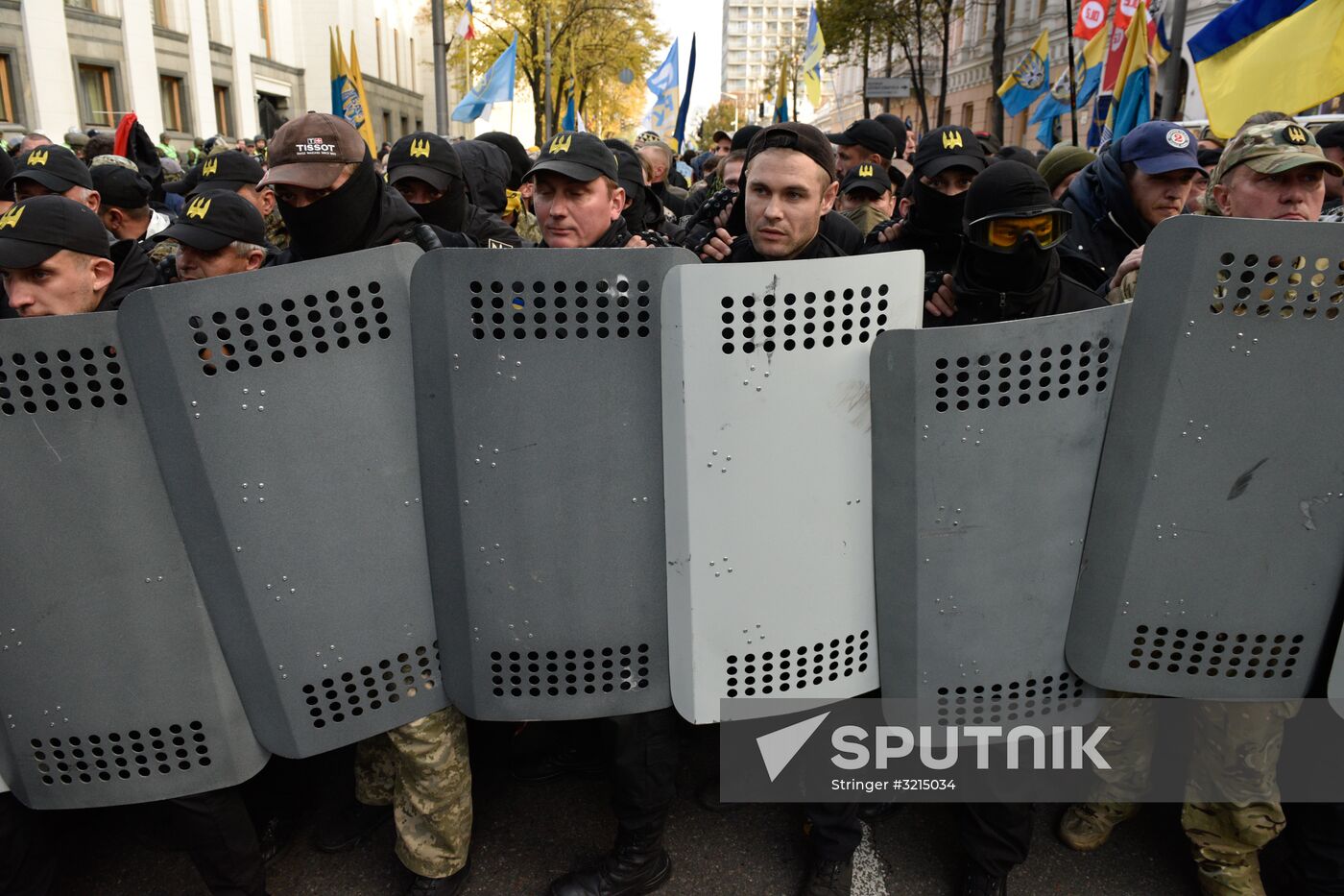Protesters demand reforms in Kiev