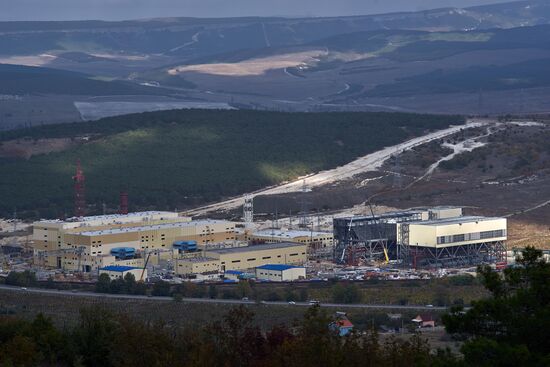 Power plant under construction on Fedyukhin Heights outside Sevastopol