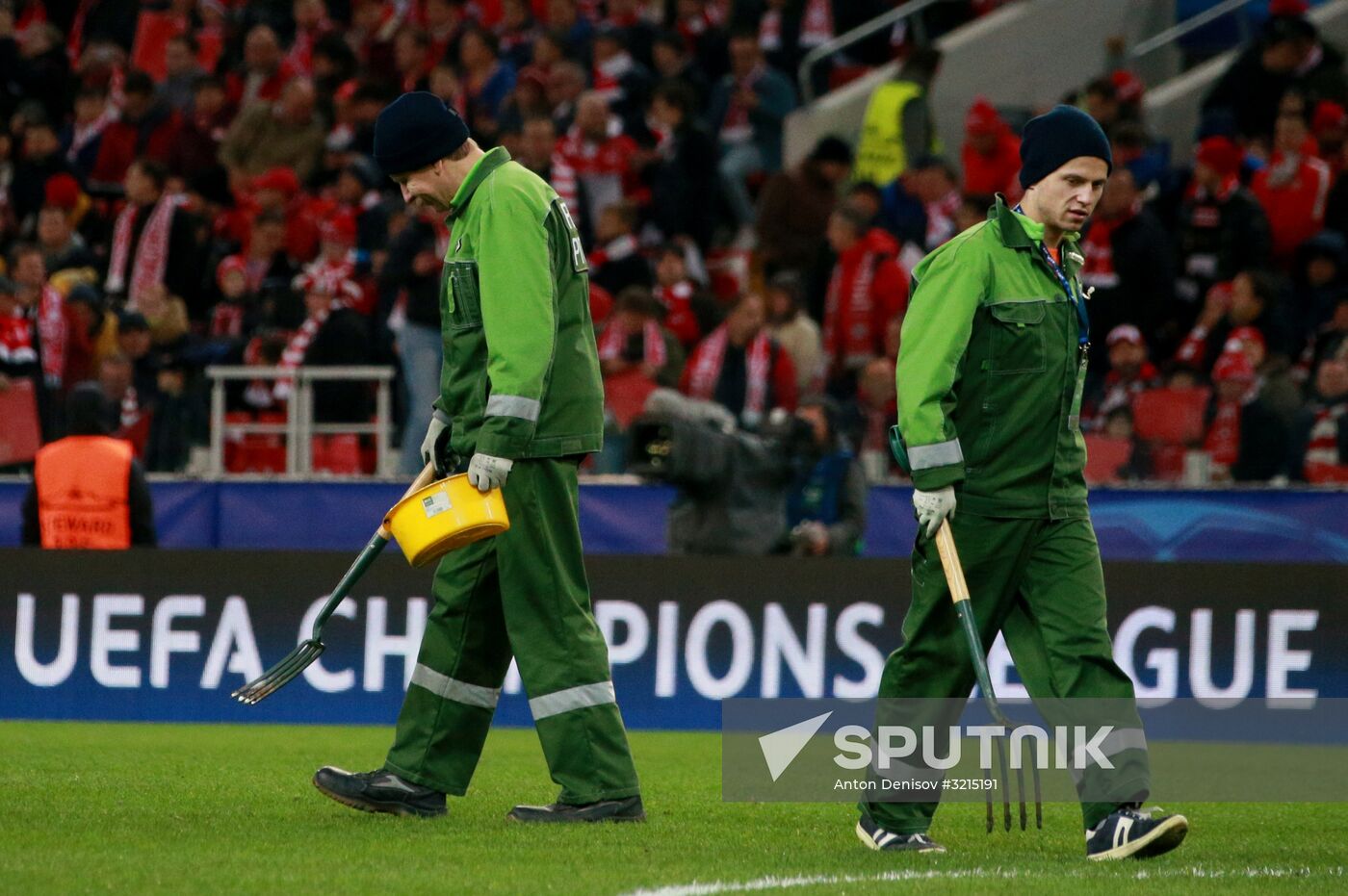 Football. UEFA Champions League. Spartak vs. Sevilla