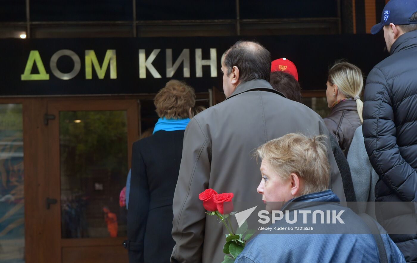 Paying last respects to actor Dmitry Maryanov