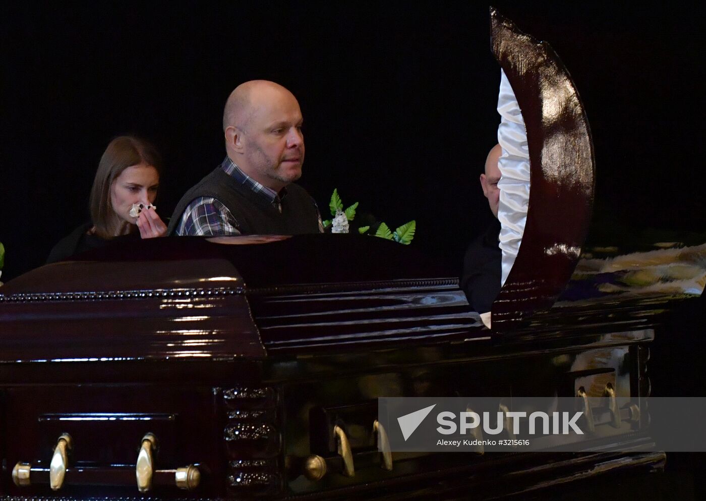 Paying last respects to actor Dmitry Maryanov