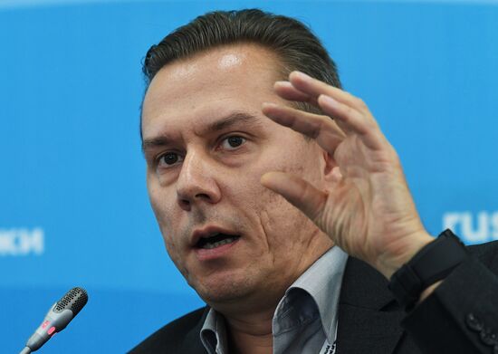 19th World Festival of Youth and Students. Discussion program