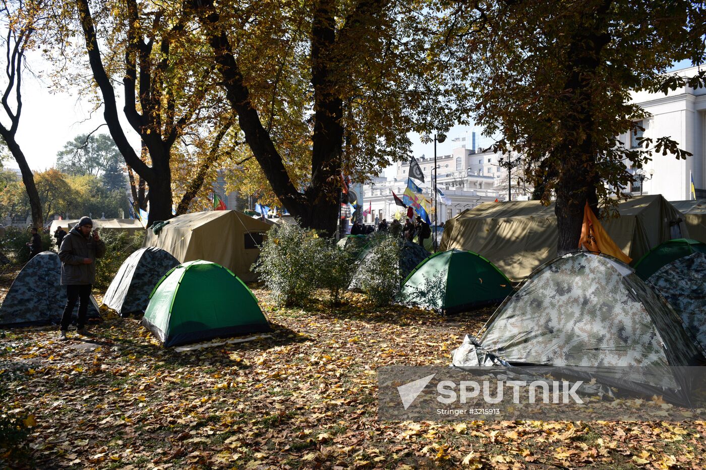 Situation outside Verkhovna Rada in Kiev