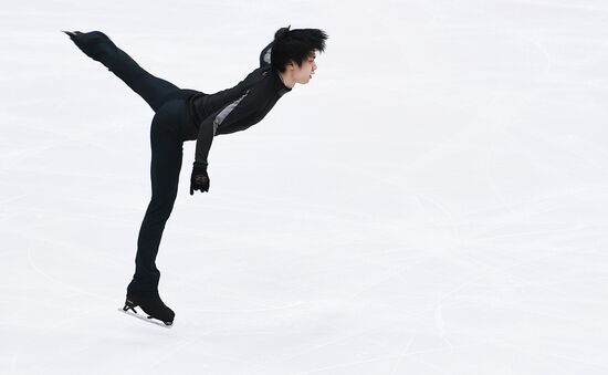 2017-18 ISU Grand Prix of Figure Skating. Rostelecom Cup. Training sessions